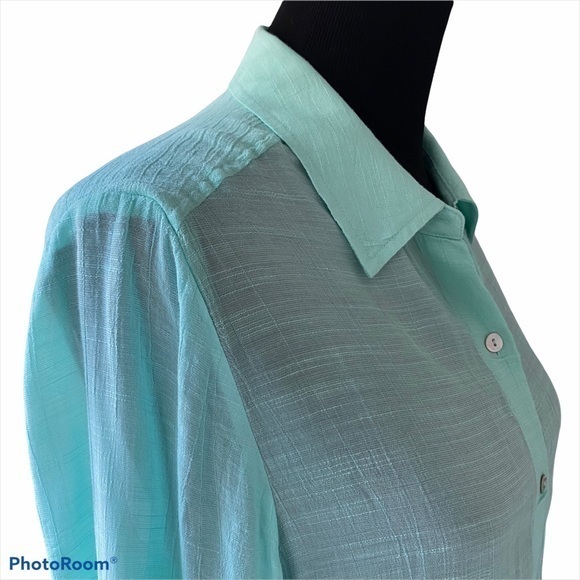 💚CHICO’S SEA FOAM GREEN TOP💚 - Picture 3 of 9